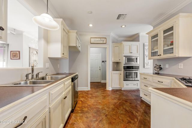 301 Westpointe Circle, Lafayette, LA 70506