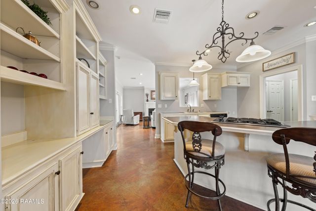 301 Westpointe Circle, Lafayette, LA 70506