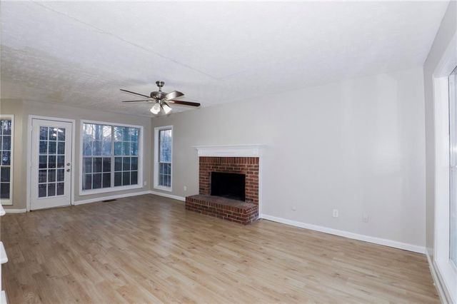 2108 Lindley NW Lane, Kennesaw, GA 30144