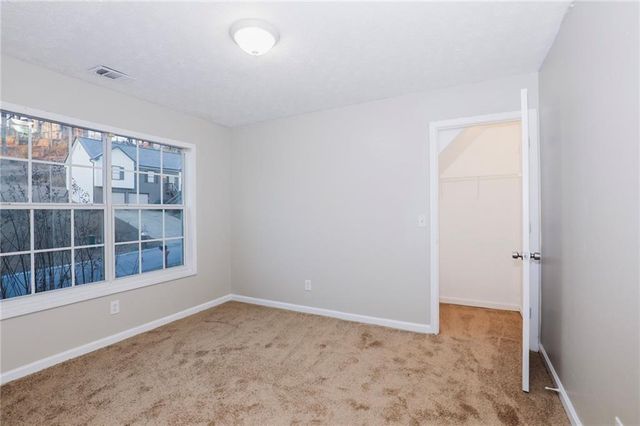 2108 Lindley NW Lane, Kennesaw, GA 30144