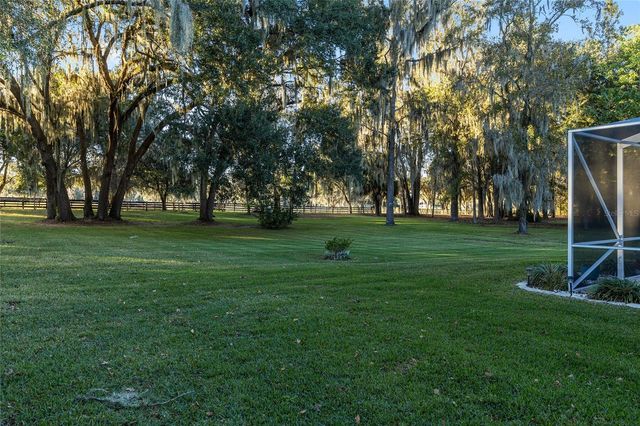 700 SW 89TH TERRACE, Ocala, FL 34481