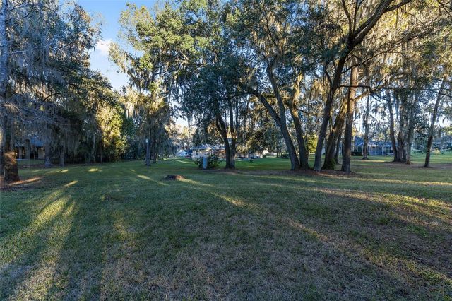 700 SW 89TH TERRACE, Ocala, FL 34481