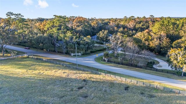 700 SW 89TH TERRACE, Ocala, FL 34481