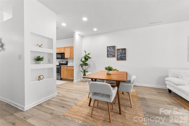 20 Timberlake Drive, Asheville, NC 28803