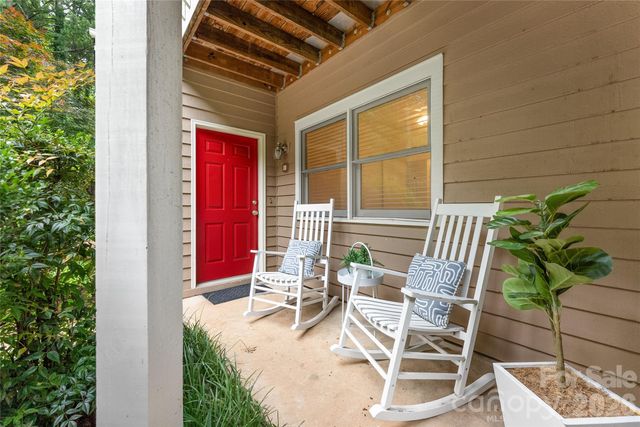 20 Timberlake Drive, Asheville, NC 28803
