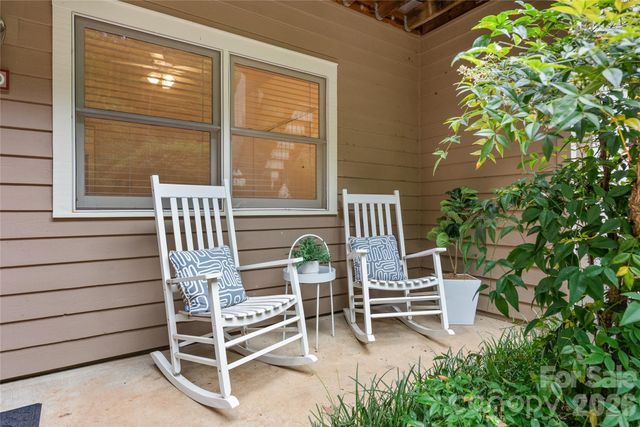 20 Timberlake Drive, Asheville, NC 28803