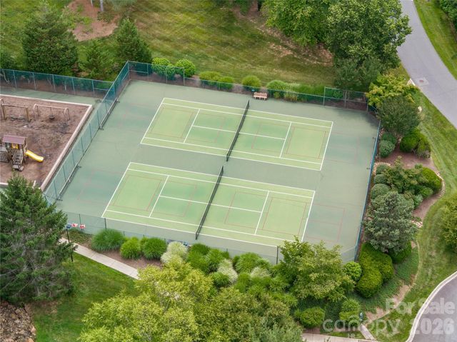 20 Timberlake Drive, Asheville, NC 28803