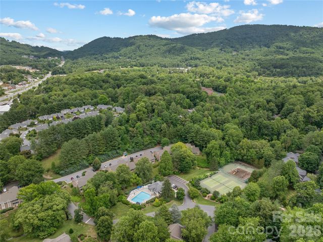 20 Timberlake Drive, Asheville, NC 28803