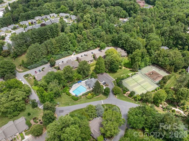 20 Timberlake Drive, Asheville, NC 28803