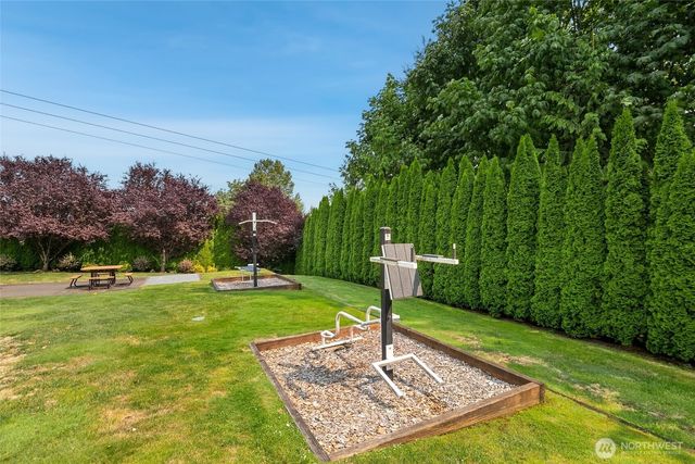 13415 NE 128th Place, Kirkland, WA 98034