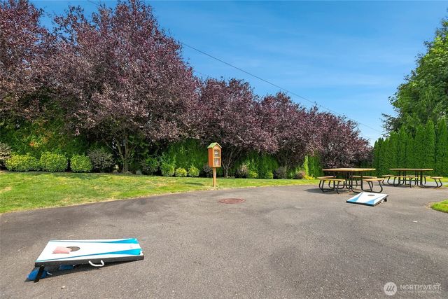13415 NE 128th Place, Kirkland, WA 98034