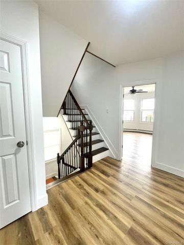 123 Clinton Avenue 2, New Rochelle, NY 10801