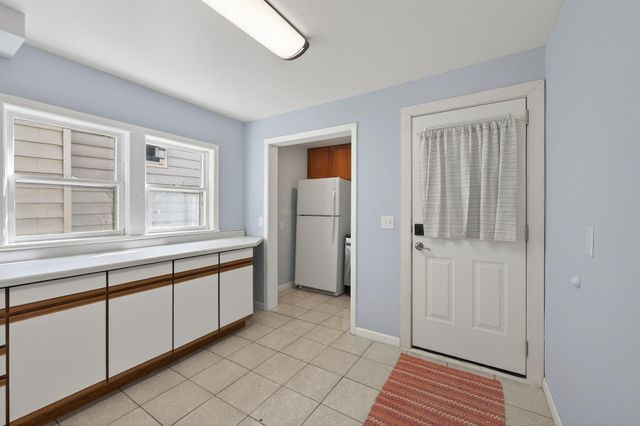 268 Winona Street E, Saint Paul, MN 55107