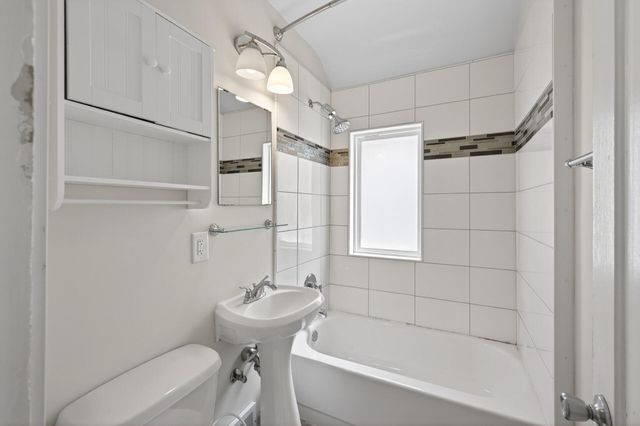 268 Winona Street E, Saint Paul, MN 55107