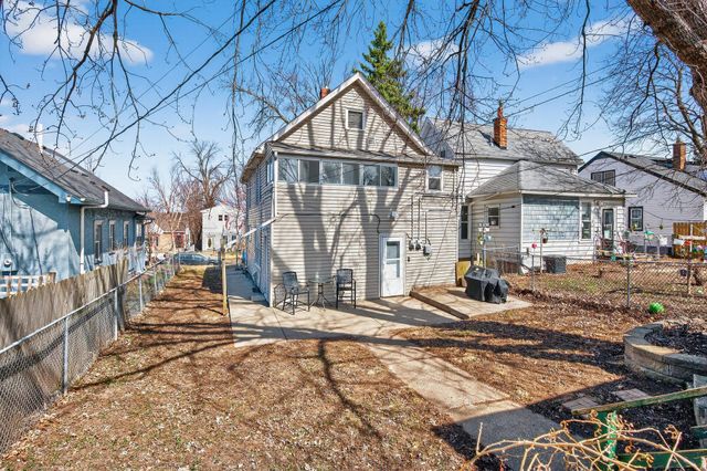 268 Winona Street E, Saint Paul, MN 55107