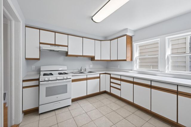 268 Winona Street E, Saint Paul, MN 55107