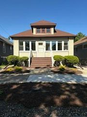 1610 Atchison Avenue, Whiting, IN 46394