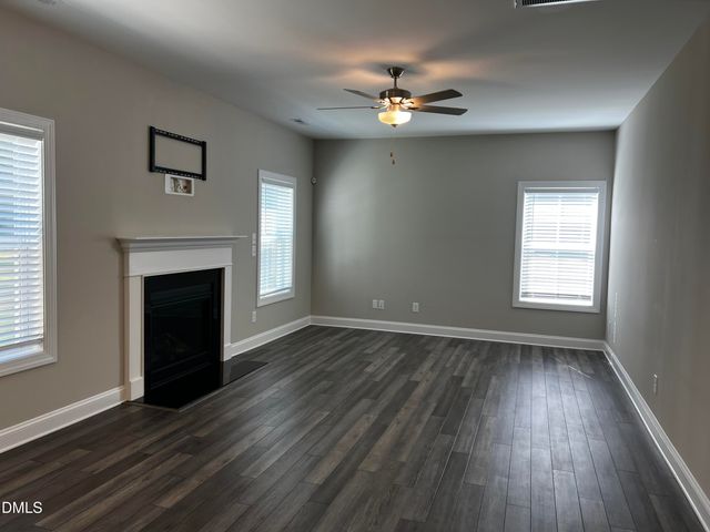 5 Cinnamon Teal Way, Youngsville, NC 27596