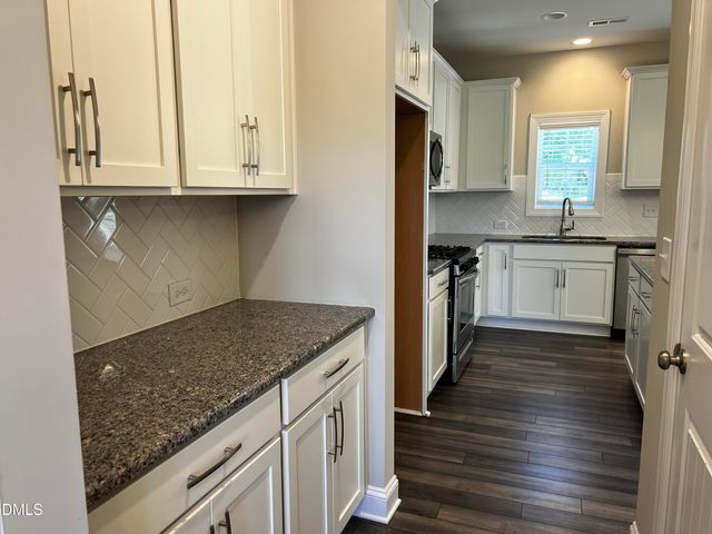 5 Cinnamon Teal Way, Youngsville, NC 27596