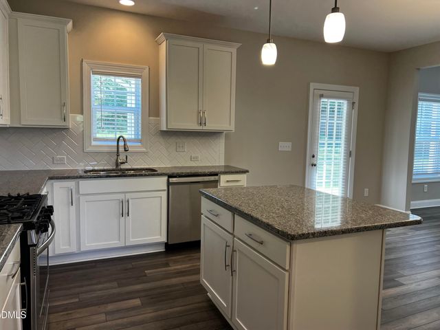 5 Cinnamon Teal Way, Youngsville, NC 27596