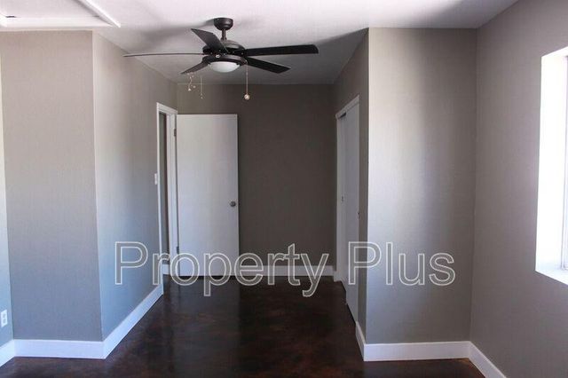 1228 S Mckemy Street, Tempe, AZ 85281