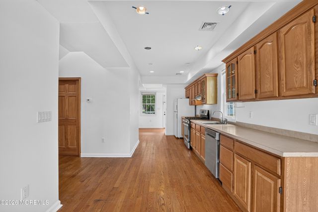 37 Wooley Street, Matawan, NJ 07747