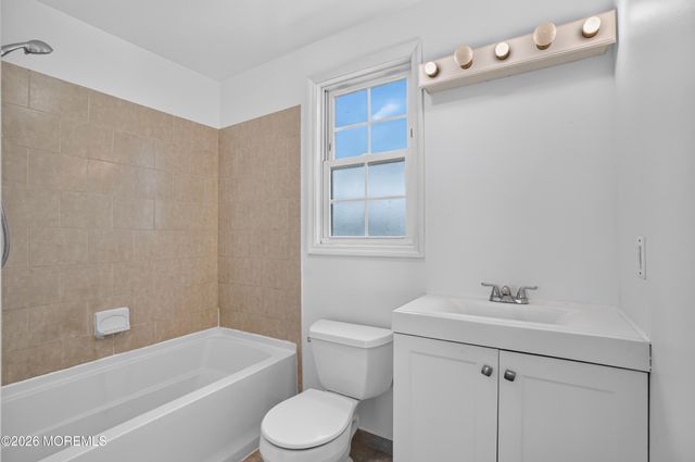 37 Wooley Street, Matawan, NJ 07747