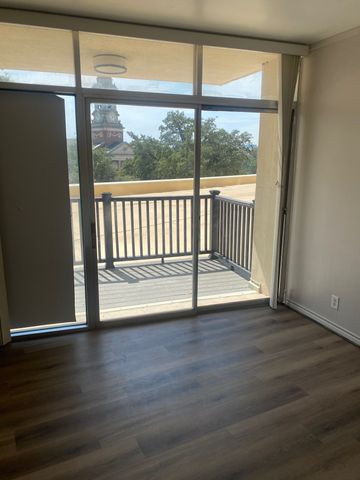 6211 W Northwest Highway 307, Dallas, TX 75225