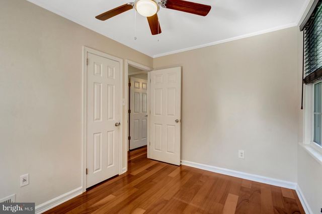 4029 WOODLAND DR, Fairfax, VA 22030