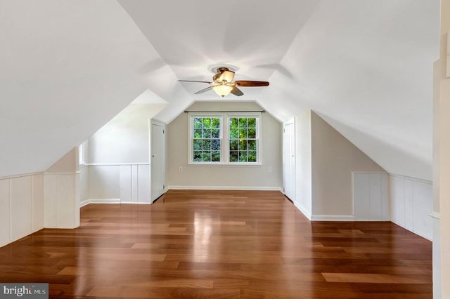4029 WOODLAND DR, Fairfax, VA 22030