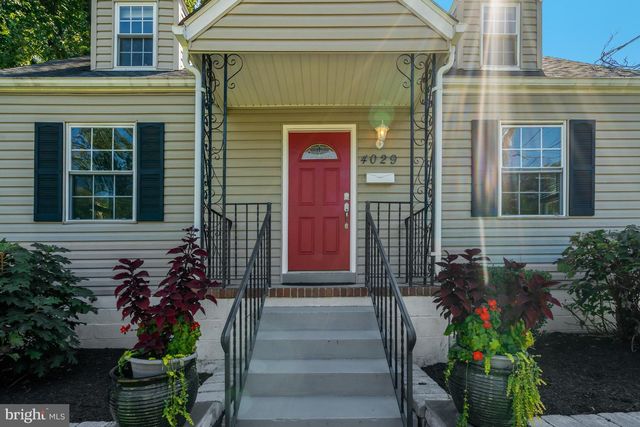 4029 WOODLAND DR, Fairfax, VA 22030