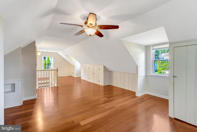 4029 WOODLAND DR, Fairfax, VA 22030
