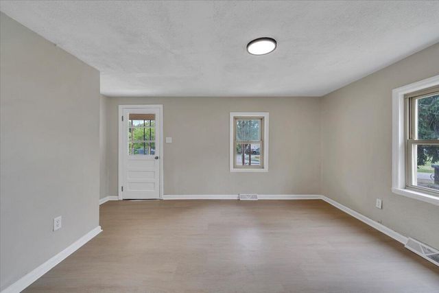 4532 Tacoma ST, Roanoke, VA 24019