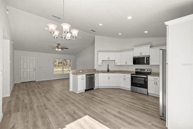 24698 NW SUTTON AVENUE, Dunnellon, FL 34431