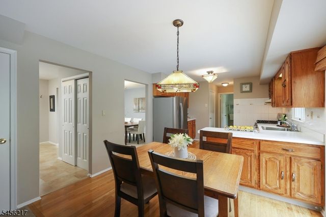 65 Dunedain St, Hillsborough Twp., NJ 08844