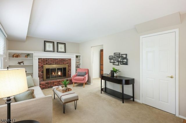 65 Dunedain St, Hillsborough Twp., NJ 08844