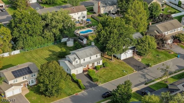 65 Dunedain St, Hillsborough Twp., NJ 08844