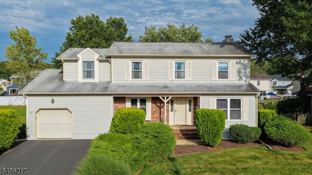 65 Dunedain St, Hillsborough Twp., NJ 08844 — photo 5