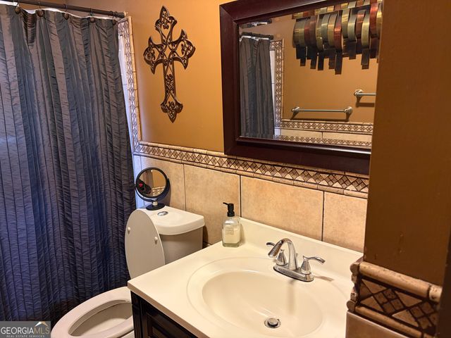 1216 N Bellview Road, Aragon, GA 30104