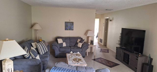 7 Lake Vista Trail, Port St. Lucie, Port St Lucie, FL 34952