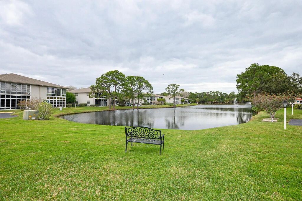 7 Lake Vista Trail, Port St. Lucie, Port St Lucie, FL 34952