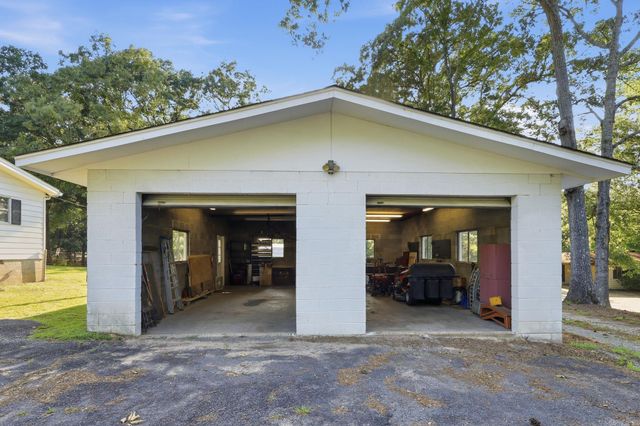 19212 Lawhorn Drive, Little Rock, AR 72206