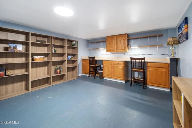 60 Vichy Drive, Saratoga Springs, NY 12866