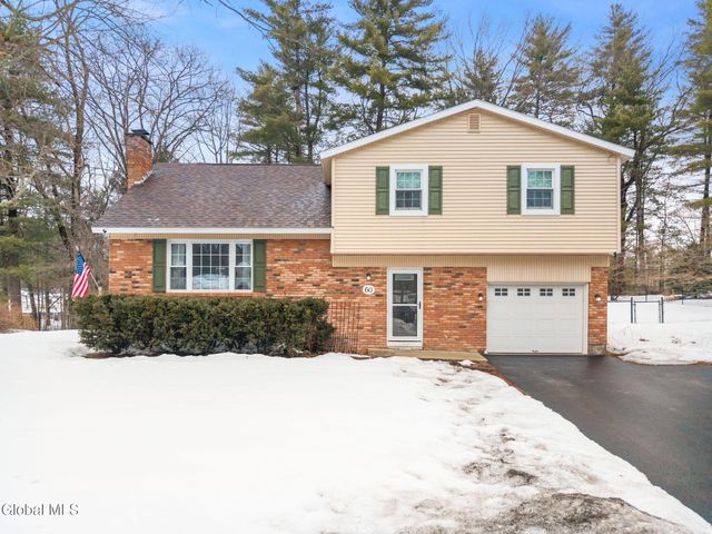 60 Vichy Drive, Saratoga Springs, NY 12866