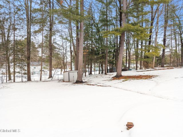 60 Vichy Drive, Saratoga Springs, NY 12866