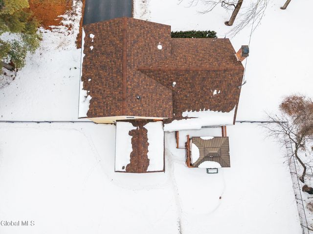 60 Vichy Drive, Saratoga Springs, NY 12866