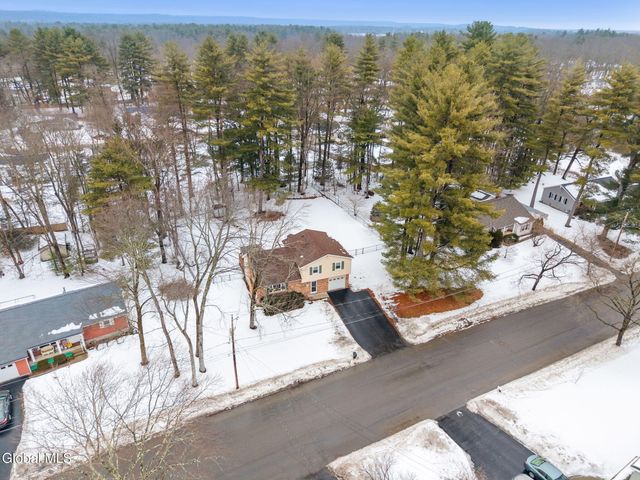60 Vichy Drive, Saratoga Springs, NY 12866