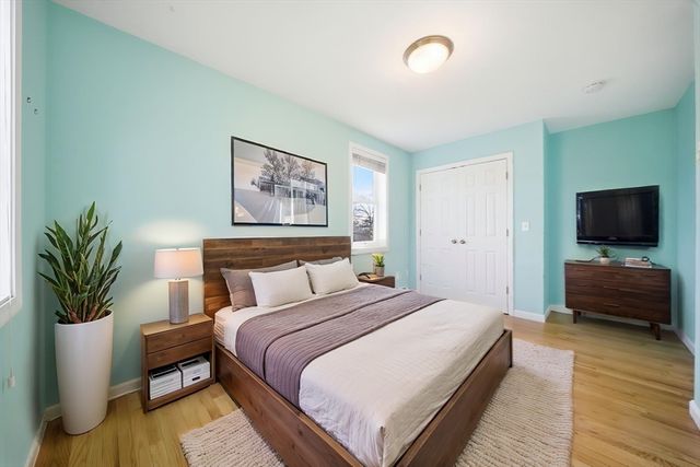 19 Lebanon St, Quincy, MA 02169