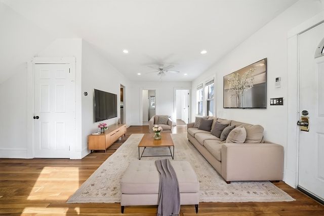 19 Lebanon St, Quincy, MA 02169