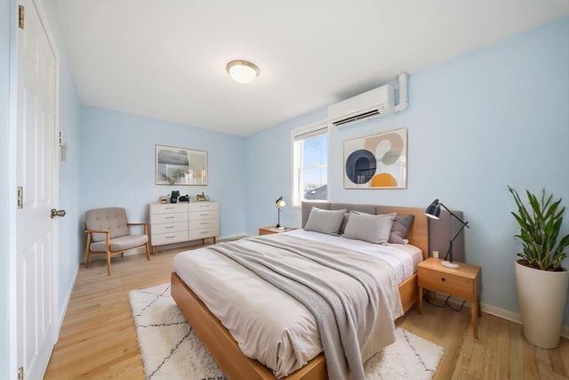 19 Lebanon St, Quincy, MA 02169